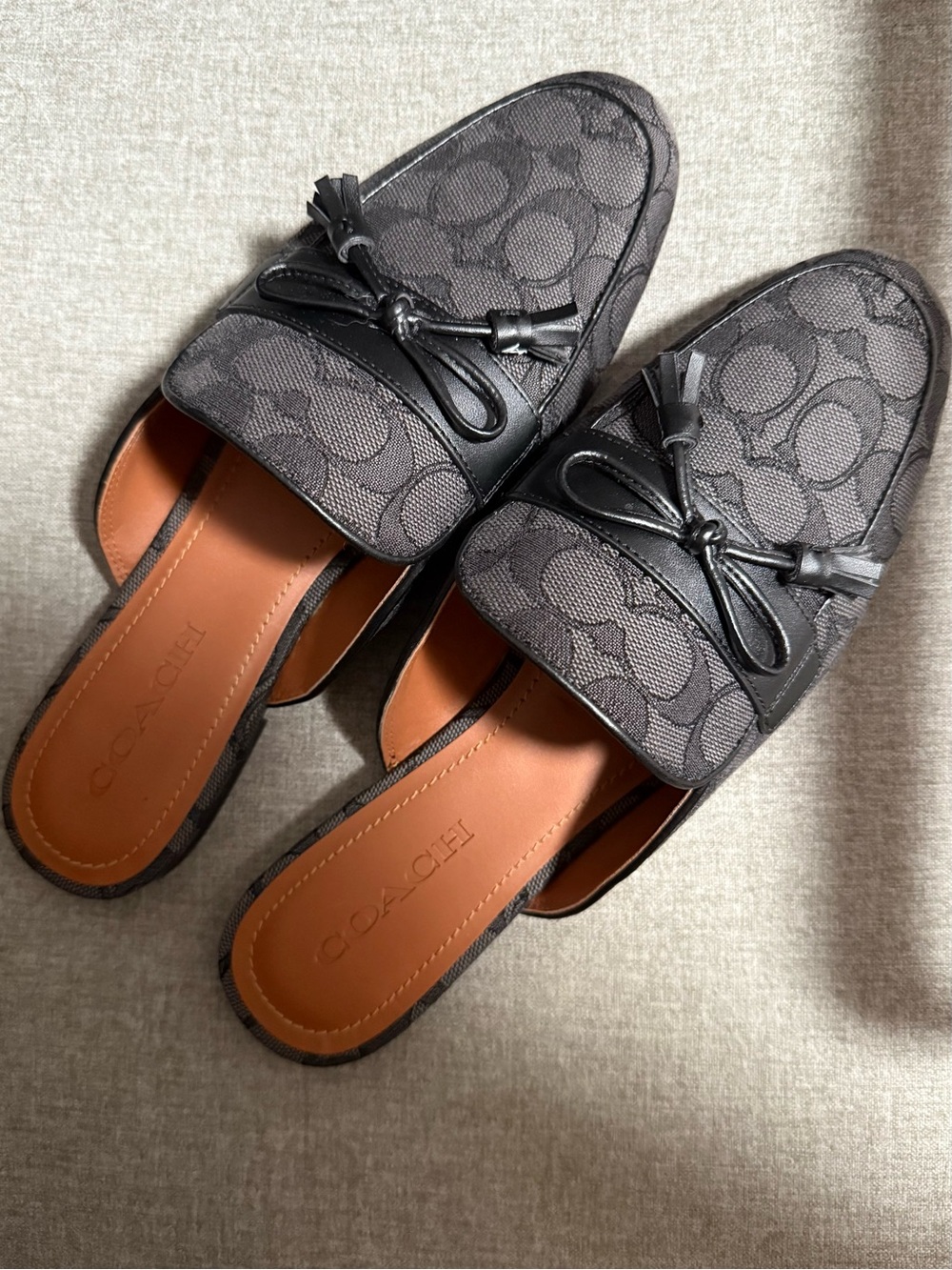 Coach Stassi Slide in Signature Jacquard Black